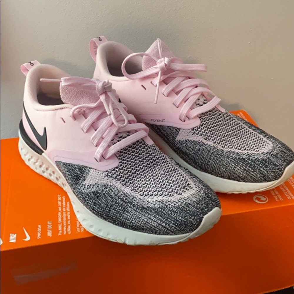 Nike Odyssey React 2 Flyknit